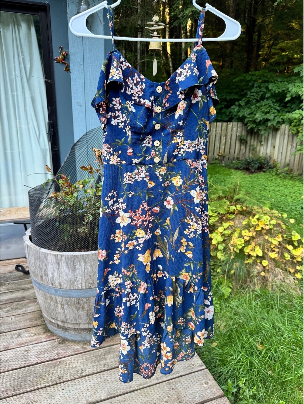 Blue Floral Midi Dress with Ruffle Detail and Buttons Size S